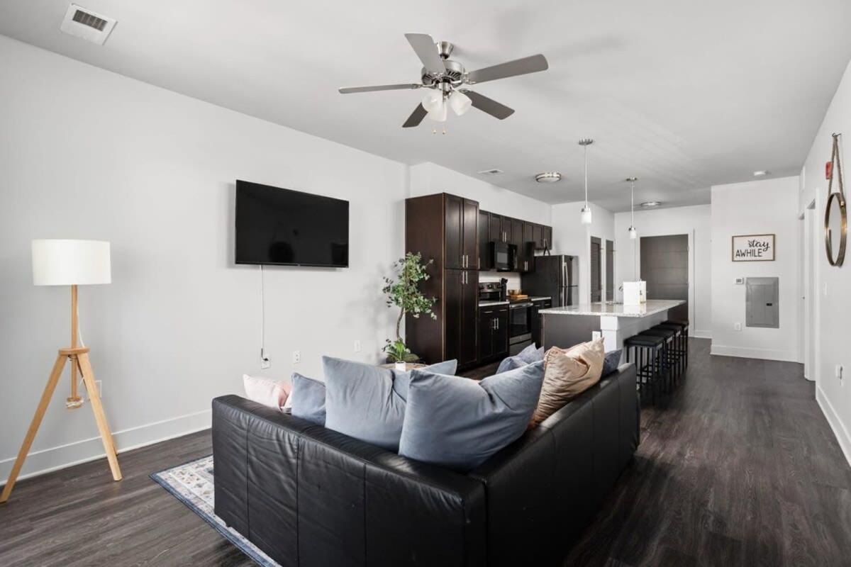 Cozysuites Spacious 2Br Next To Whole Foods Индианаполис Экстерьер фото