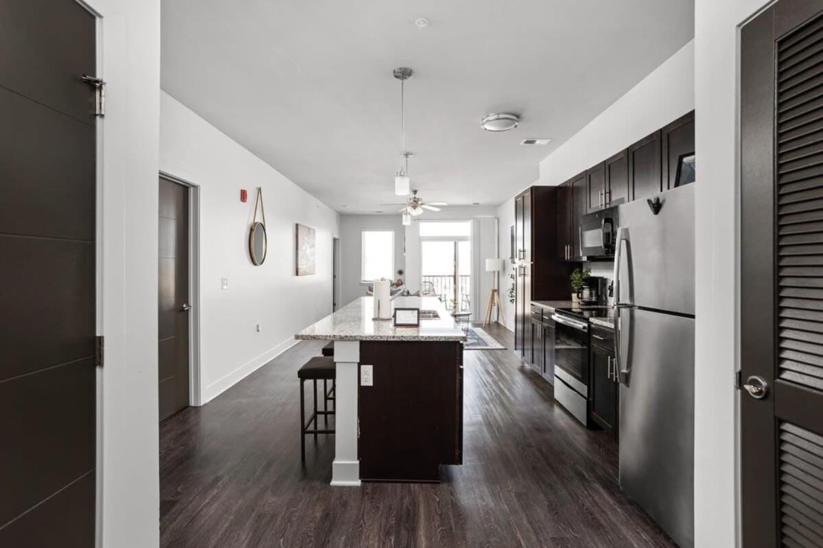 Cozysuites Spacious 2Br Next To Whole Foods Индианаполис Экстерьер фото